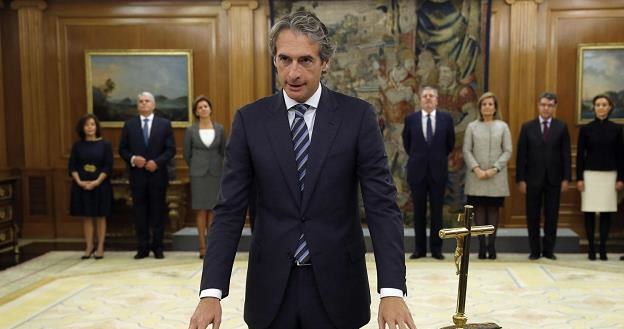Minister Inigo de la Serna /AFP