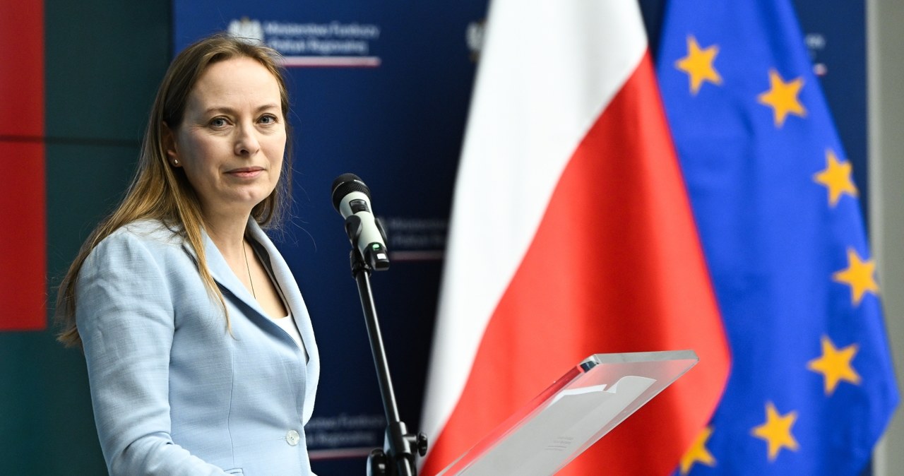 Minister Katarzyna Pełczyńska-Nałęcz wskazała, kiedy można spodziewać się kolejnych wypłat z KPO /Radek Pietruszka /PAP