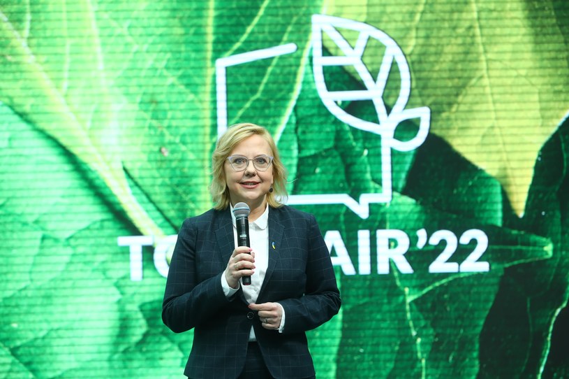 Minister klimatu i środowiska Anna Moskwa podczas otwarcia drugiego dnia III edycji Szczytu Klimatycznego TOGETAIR /Rafał Guz /PAP