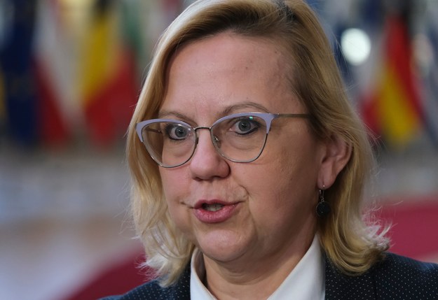 Minister klimatu i środowiska Anna Moskwa /Shutterstock