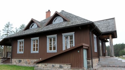 Minister kultury przeciwny wykupieniu przez rząd małej ojczyzny Piłsudskiego