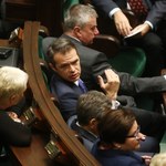 Minister Nowak zapłaci 640 złotych, żeby domagać się 30 mln