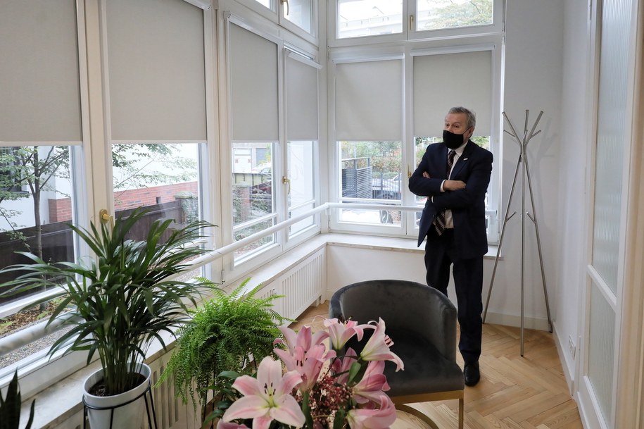 Minister Piotr Gliński podczas otwarcia nowej siedziby Instytutu Polonika /Paweł Supernak  /PAP