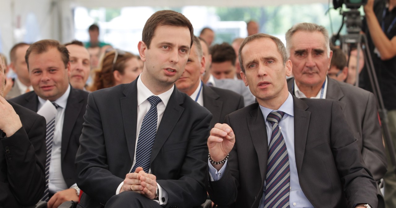 Minister pracy i polityki społecznej Władysław Kosiniak-Kamysz (L) i prezes spółki Philip Morris Polska SA Marek Kalinowski (P) /PAP