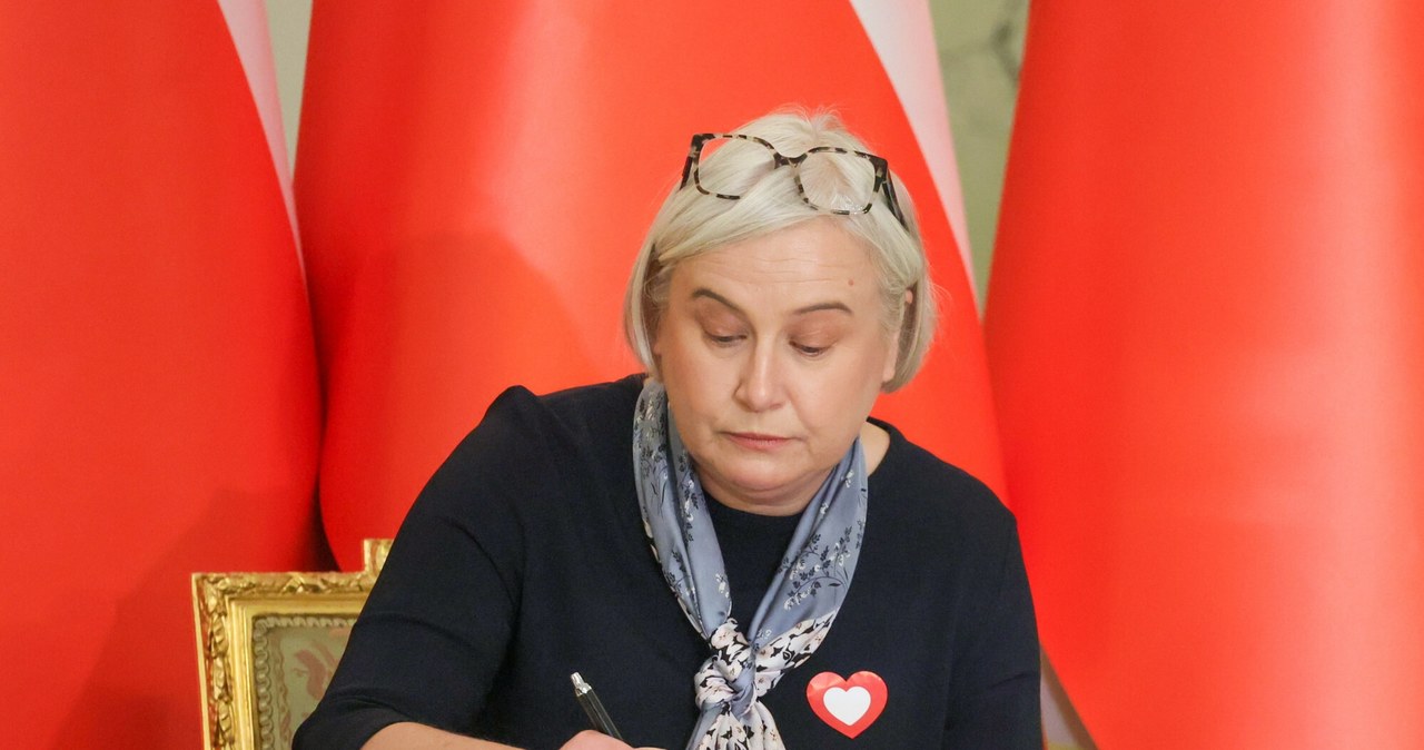 Minister przemysłu Marzena Czarnecka /Wojciech Olkuśnik /Reporter