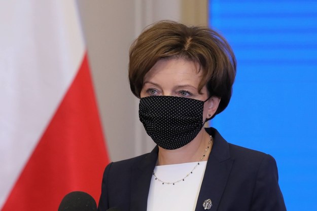 Minister rodziny i polityki społecznej Marlena Maląg /Paweł Supernak /PAP