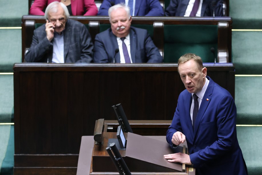 Minister rolnictwa i rozwoju wsi Robert Telus / 	Leszek Szymański    /PAP