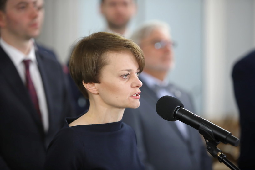 Minister rozwoju Jadwiga Emilewicz (C) /PAP