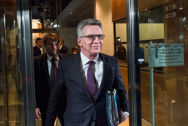 Minister spraw wewnętrznych i działacz CDU Thomas de Maizière. /OMER MESSINGER  /PAP/EPA