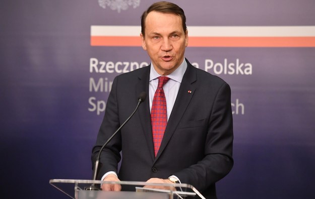 Minister spraw zagranicznych Radosław Sikorski /Piotr Nowak /PAP