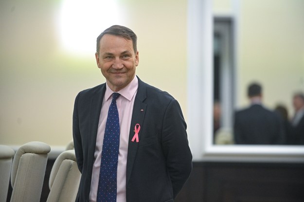 Minister spraw zagranicznych Radosław Sikorski /Marcin Obara /PAP