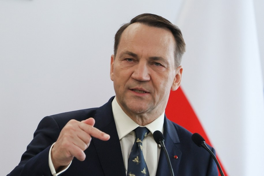 Minister spraw zagranicznych Radosław Sikorski /Paweł Supernak /PAP