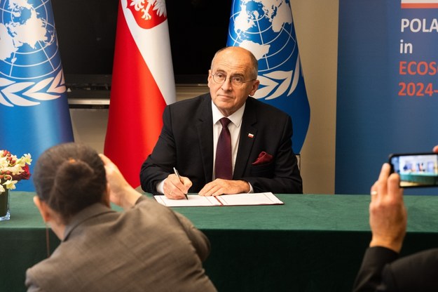 Minister spraw zagranicznych RP Zbigniew Rau /Andrzej Lange /PAP