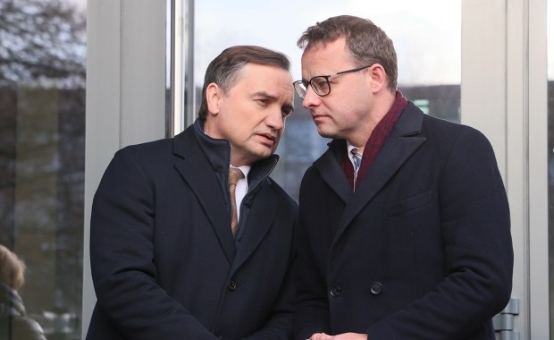 Minister sprawiedliwości napisał do władz Węgier ws. Ziobry i Romanowskiego