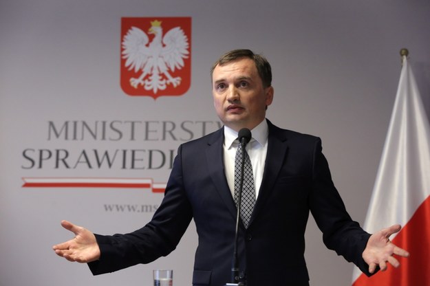 Minister sprawiedliwości Zbigniew Ziobro odwołał przed upływem kadencji trzy wiceprezes Sądu Okręgowego w Warszawie - największego sądu w Polsce /Tomasz Gzell /PAP