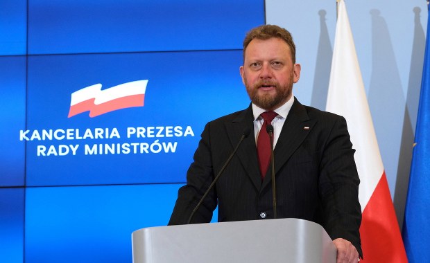 Minister zdrowia komentuje odsyłanie do domów pracowników, którzy wrócili z Włoch