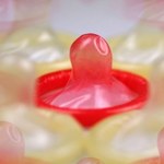 Minister zdrowia Zimbabwe: Chińskie prezerwatywy są za małe dla naszych mężczyzn
