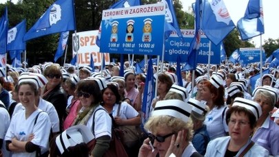 Ministerialne obiecanki cacanki. Marian Zembala nie dotrzymał obietnicy danej pielęgniarkom