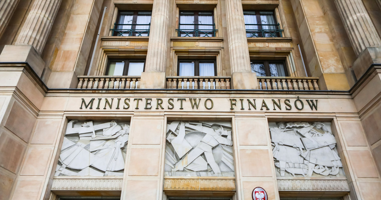 Ministerstwo Finansów poinformowało, że prace rozpoczęła narodowa grupa robocza ds. reformy wskaźników referencyjnych /Adam Burakowski /Reporter