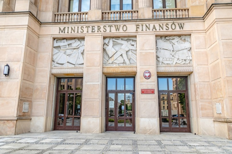 Ministerstwo Finansów w swojej "białej księdze" podsumowało rządy PiS /123RF/PICSEL
