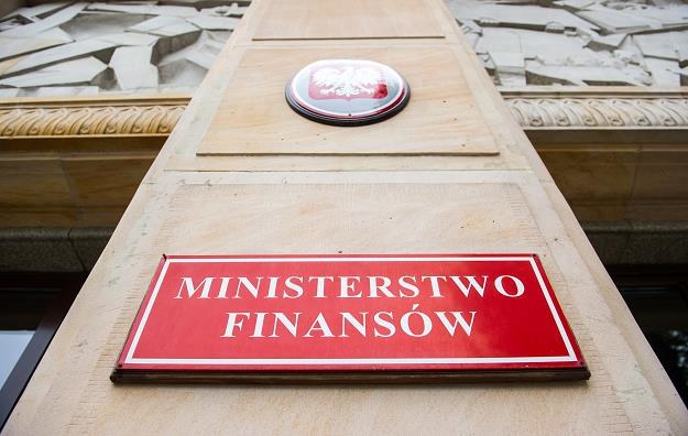 Ministerstwo Finansów zamierza rozwiązać problem PIT od umorzonych czynszów /fot. Bartosz Krupa /East News