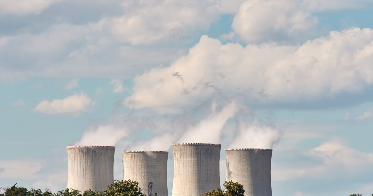 Ministerstwo Klimatu poinformowało, że są poważne opóźnienia po stronie inwestora w realizacji harmonogramu budowy elektrowni jądrowej /123RF/PICSEL