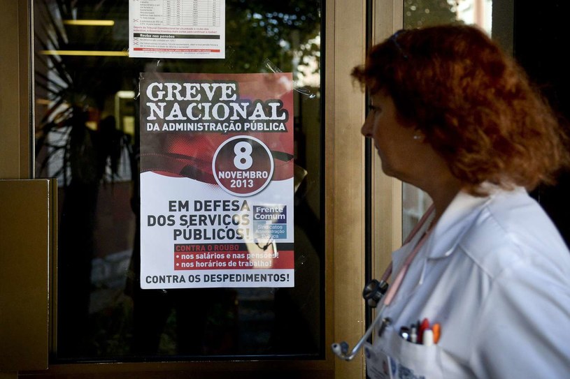 Ministerstwo zdrowia narzuci portugalskim lekarzom miejsce ich pracy /AFP