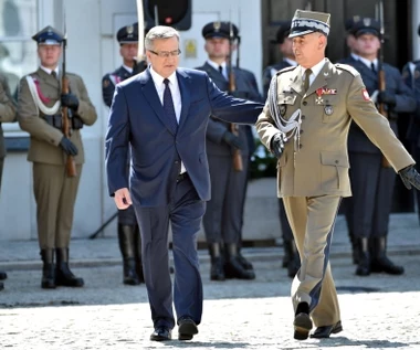 Ministrowie i doradcy odchodzą razem z ustępującym prezydentem 