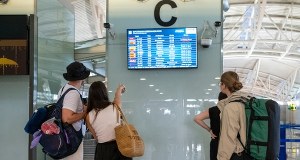 Ministrowie obrony pojechali na wakacje do Dubaju. Fala krytyki