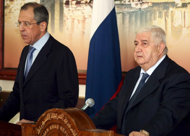 Ministrowie spraw zagranicznych Rosji i Syrii - Siergiej Ławrow i Walid el-Mualim w czasie rozmów w Moskwie /YOUSSEF BADAWI /PAP/EPA