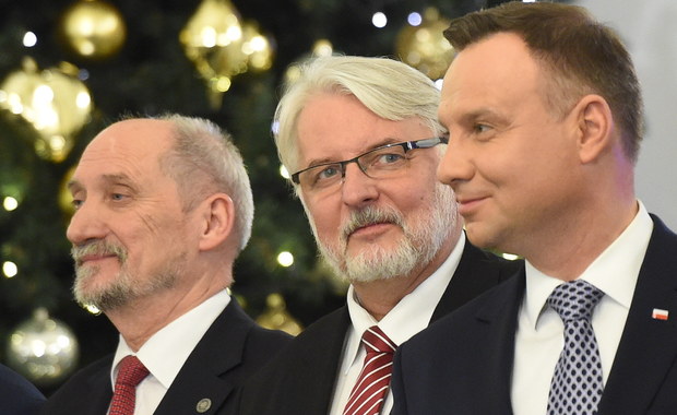 Ministrowie Szydło zostają u Morawieckiego. Andrzej Duda: To dobra decyzja. Gratuluję!