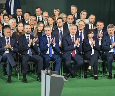 Ministrowie żegnają się ze stanowiskami. Takie dostaną odprawy