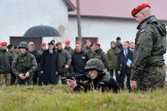 Mińsk Mazowiecki: Zajęcia drużyn organizacji paramilitarnych 