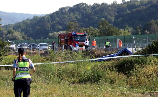 Minuty przed katastrofą polskiego autokaru. Kamery uchwyciły pojazd