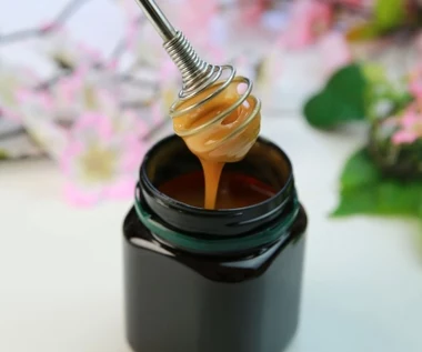 Miód manuka: Zwalcza groźną bakterię beztlenową