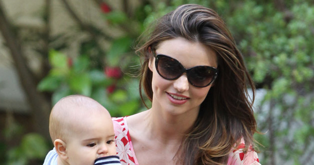 Miranda Kerr z synem &nbsp; /Splashnews