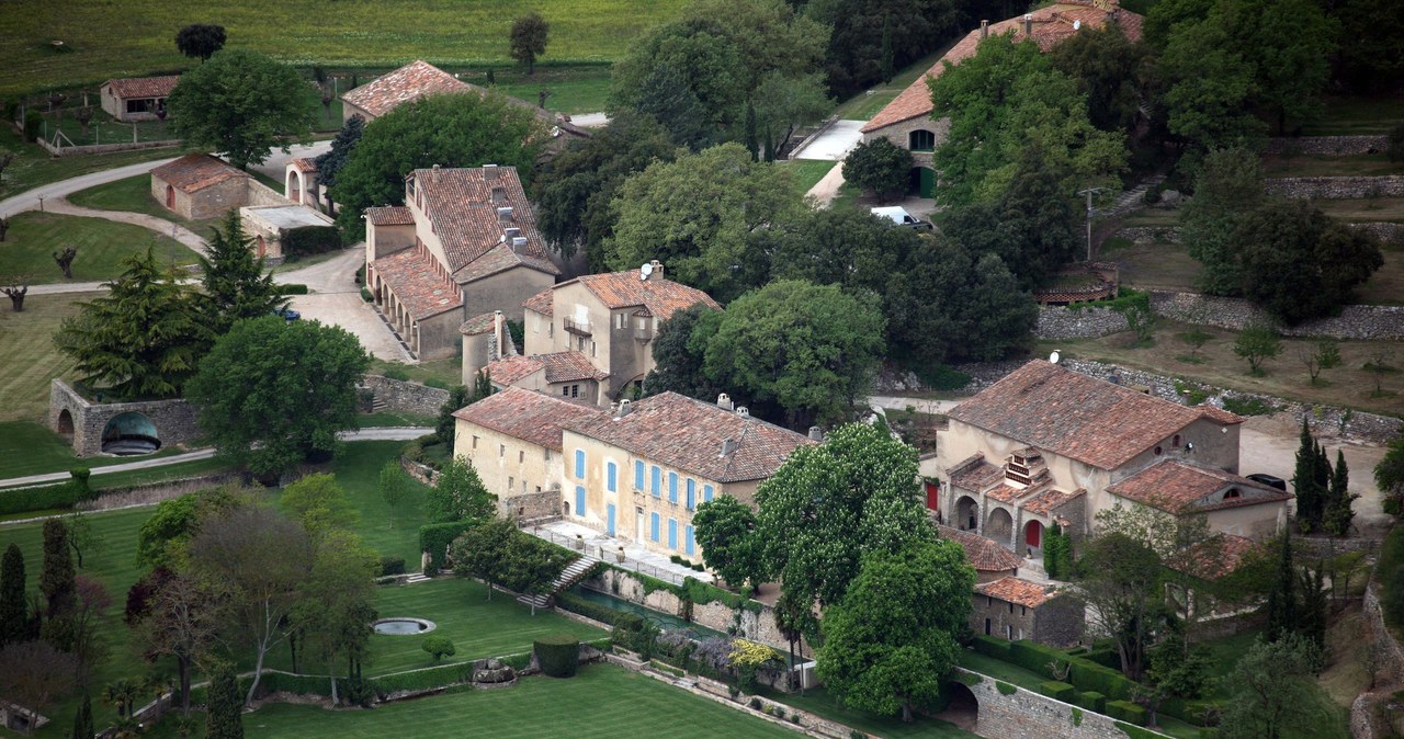 Miraval Castle - średniowieczny zamek pary we Francji /East News