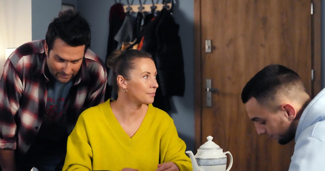 Mirek wróci do domu z podkulonym ogonem /Źródło: AIM