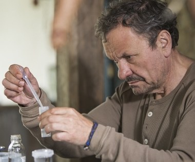 Miroslav Krobot w scenie z filmu "Pokot"