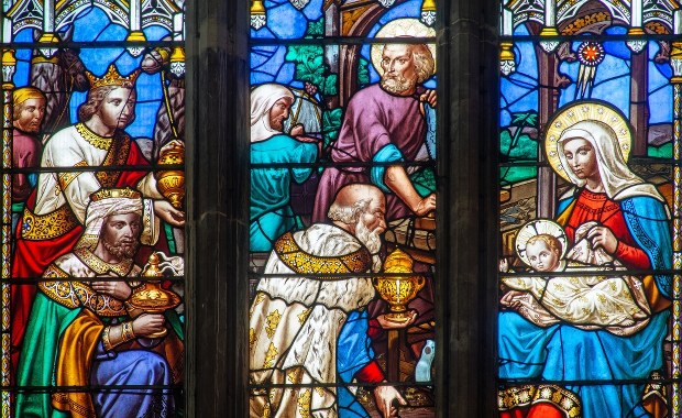 Mirra, kadzidło i złoto. Co tak właściwie dostał Jezus?