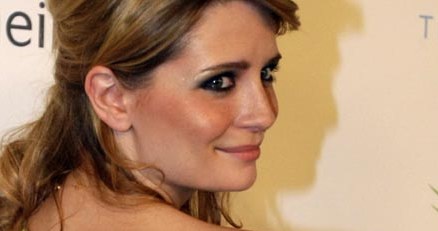 Mischa Barton próbuje ratować swą przywiędłą karierę /AFP