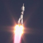 Misja Sojuz TMA-11M - kosmonauci oraz znicz olimpijski już na stacji ISS