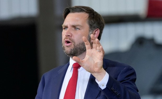 Misja w Islamabadzie. J.D. Vance ostrzega irańskich negocjatorów