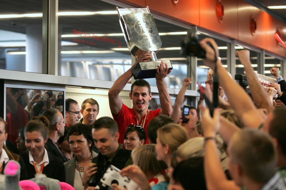 Mistrzowie Europy z 2009 roku po powrocie do Polski /Bartłomiej Zborowski /PAP