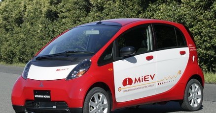 Mitsubishi i MIEV /Informacja prasowa