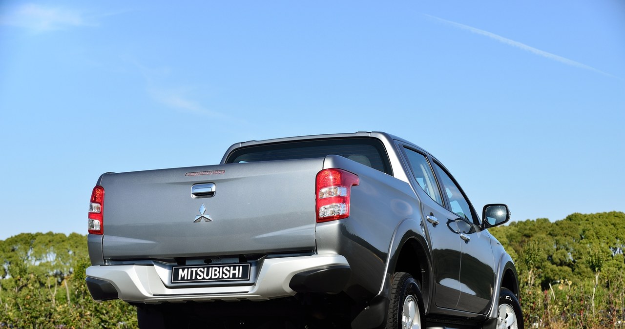 Mitsubishi L200 /Mitsubishi