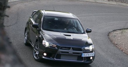 Mitsubishi lancer evo X /Informacja prasowa