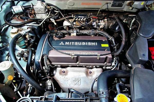 Mitsubishi Outlander (20032007) zdj.4 magazynauto
