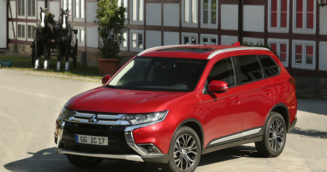 Mitsubishi Outlander MY2017 /Informacja prasowa