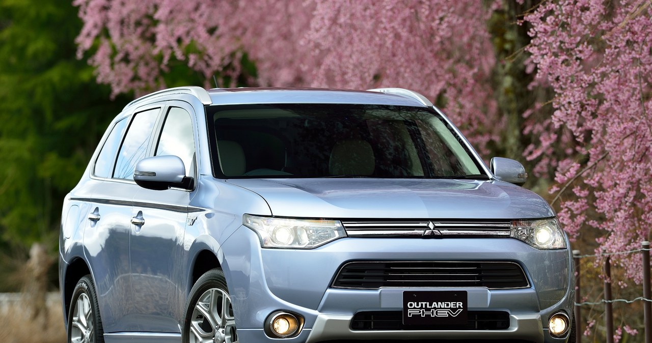 Mitsubishi Outlander PHEV /Informacja prasowa